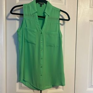 Express sleeveless v neck button down Portofino shirt in green size XS NWOT